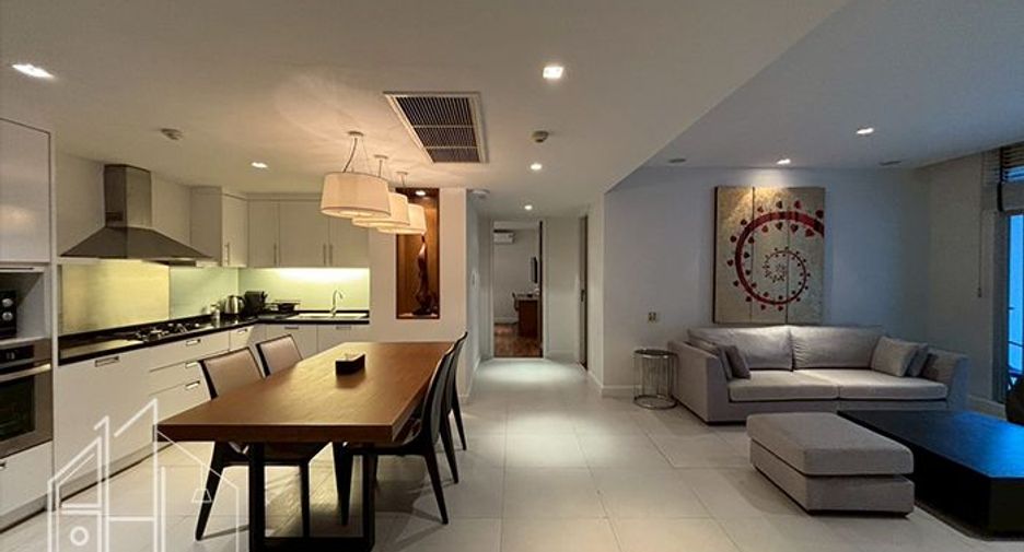 For rent 2 bedrooms condo in Watthana, Bangkok