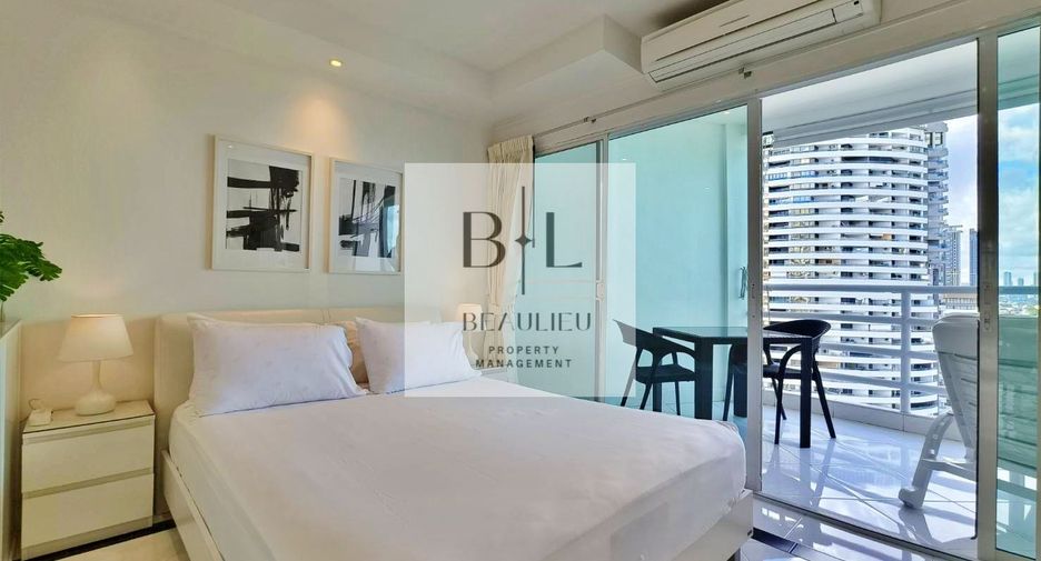 For rent studio condo in Pratumnak, Pattaya