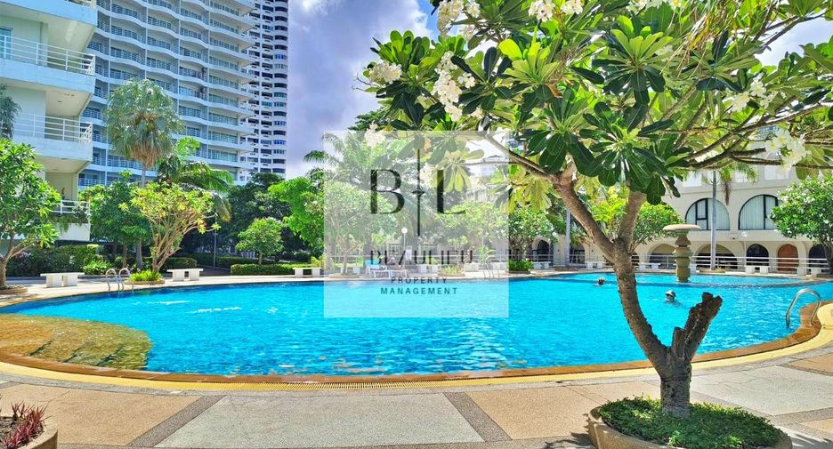 For rent studio condo in Pratumnak, Pattaya