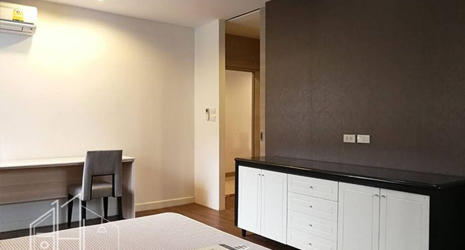 Condo en alquiler de 3 habitaciones en Watthana, Bangkok
