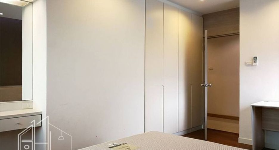 Condo en alquiler de 3 habitaciones en Watthana, Bangkok