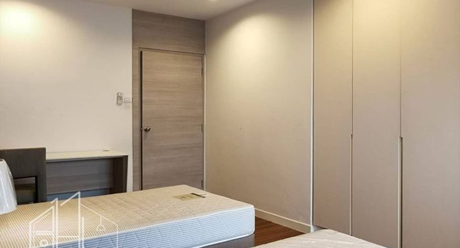 Condo en alquiler de 3 habitaciones en Watthana, Bangkok