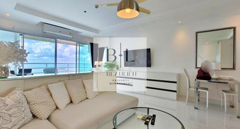 For rent studio condo in Pratumnak, Pattaya