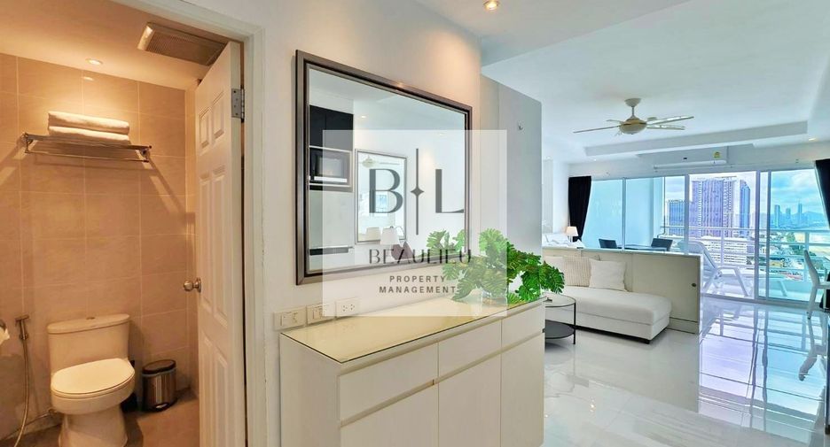 For rent studio condo in Pratumnak, Pattaya