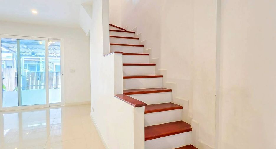 Casa adosada en venta de 3 habitaciones en Mueang Phuket, Phuket