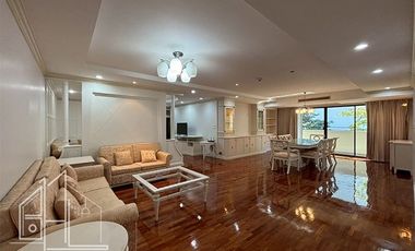 Wohnung zur Miete mit 3 Zimmer in Khlong Toei, Bangkok
