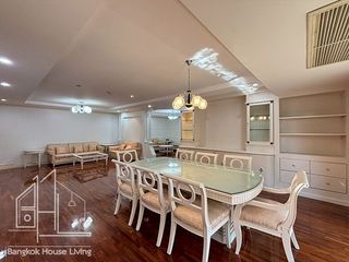 Wohnung zur Miete mit 3 Zimmer in Khlong Toei, Bangkok