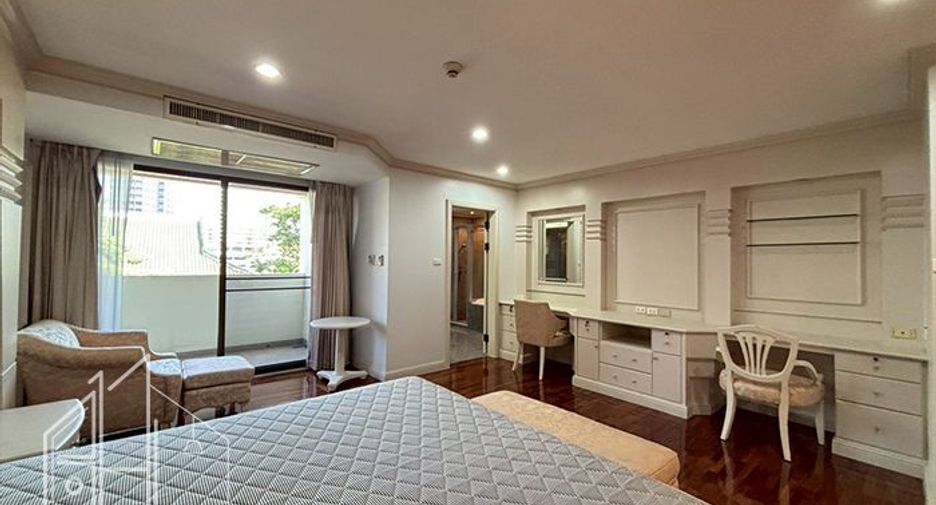 Wohnung zur Miete mit 3 Zimmer in Khlong Toei, Bangkok