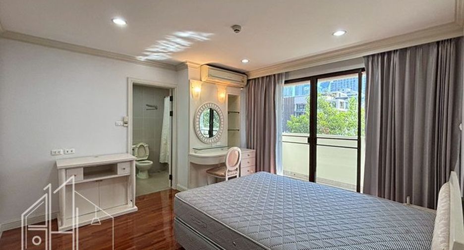 Wohnung zur Miete mit 3 Zimmer in Khlong Toei, Bangkok