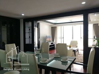 Apartamento en alquiler de 3 habitaciones en Watthana, Bangkok
