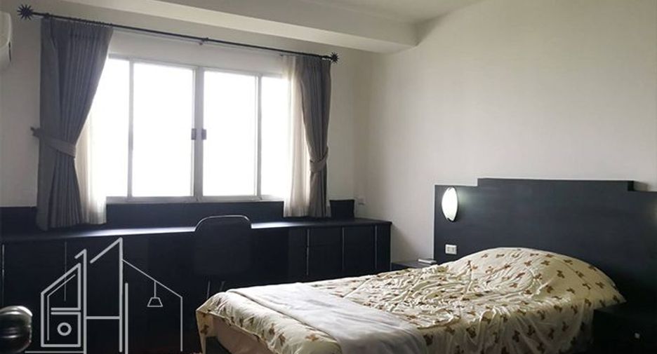 Apartment zur Miete mit 3 Zimmer in Watthana, Bangkok