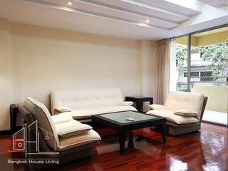 For rent 3 bedrooms condo in Watthana, Bangkok