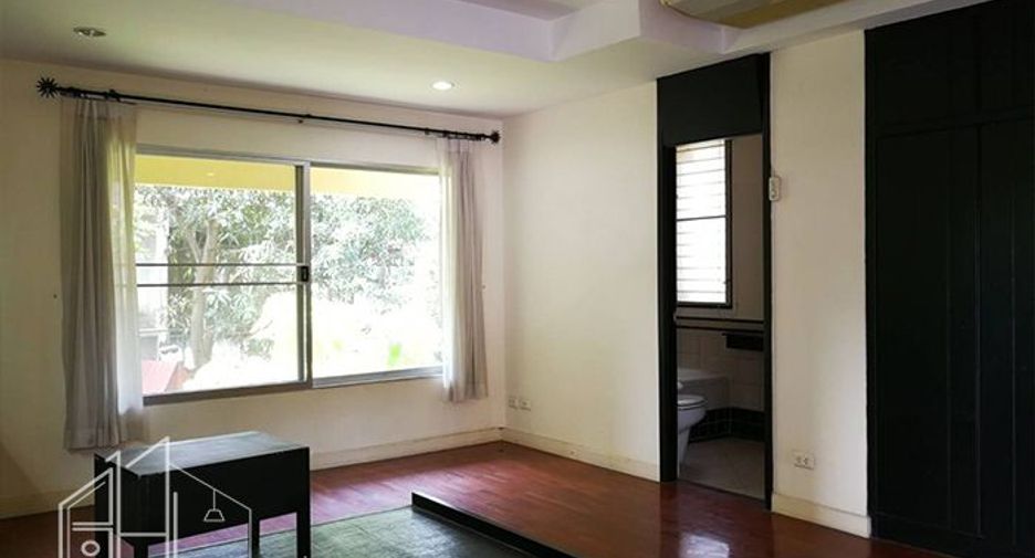 Wohnung zur Miete mit 3 Zimmer in Watthana, Bangkok