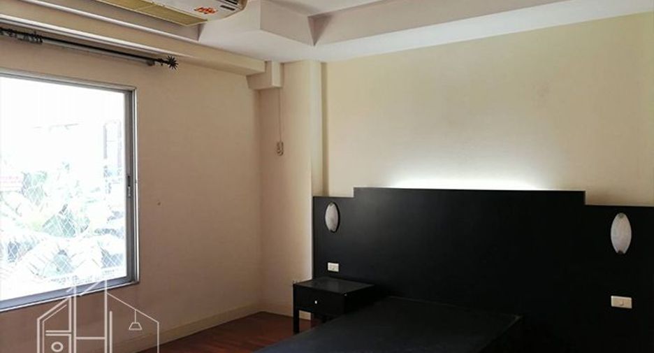 Wohnung zur Miete mit 3 Zimmer in Watthana, Bangkok