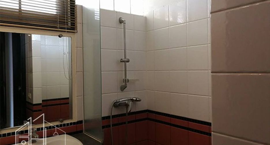 Wohnung zur Miete mit 3 Zimmer in Watthana, Bangkok