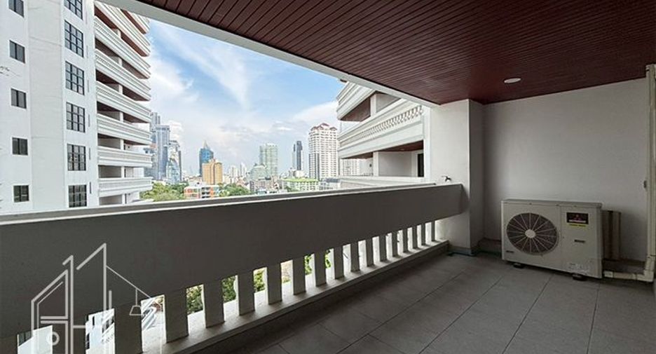 Apartment zur Miete mit 3 Zimmer in Watthana, Bangkok