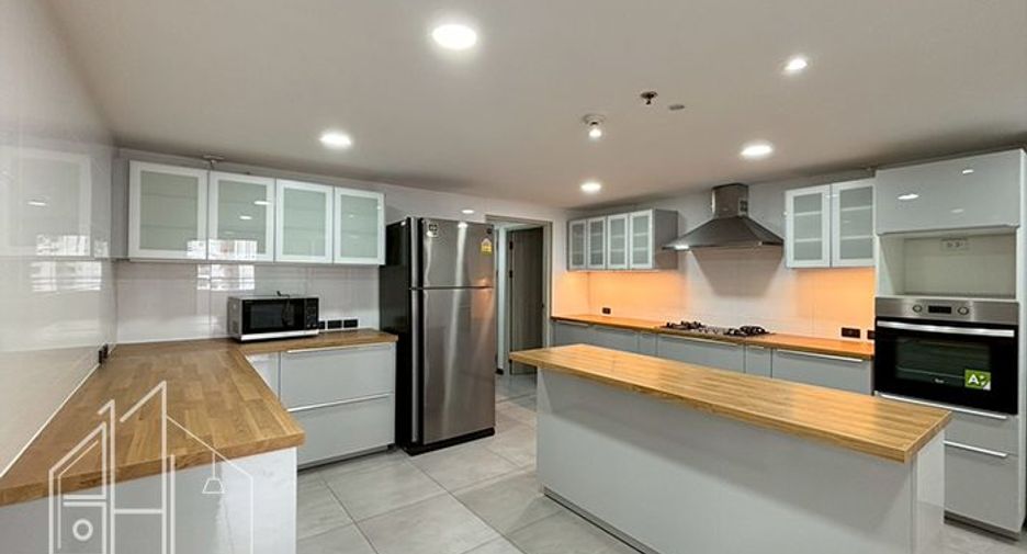 Apartment zur Miete mit 3 Zimmer in Watthana, Bangkok