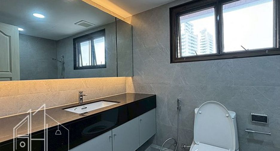Apartment zur Miete mit 3 Zimmer in Watthana, Bangkok