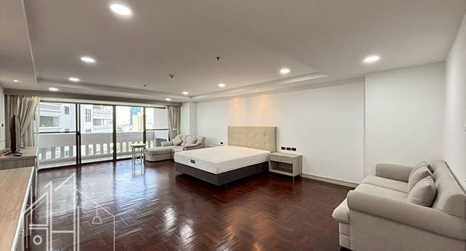 Apartment zur Miete mit 3 Zimmer in Watthana, Bangkok