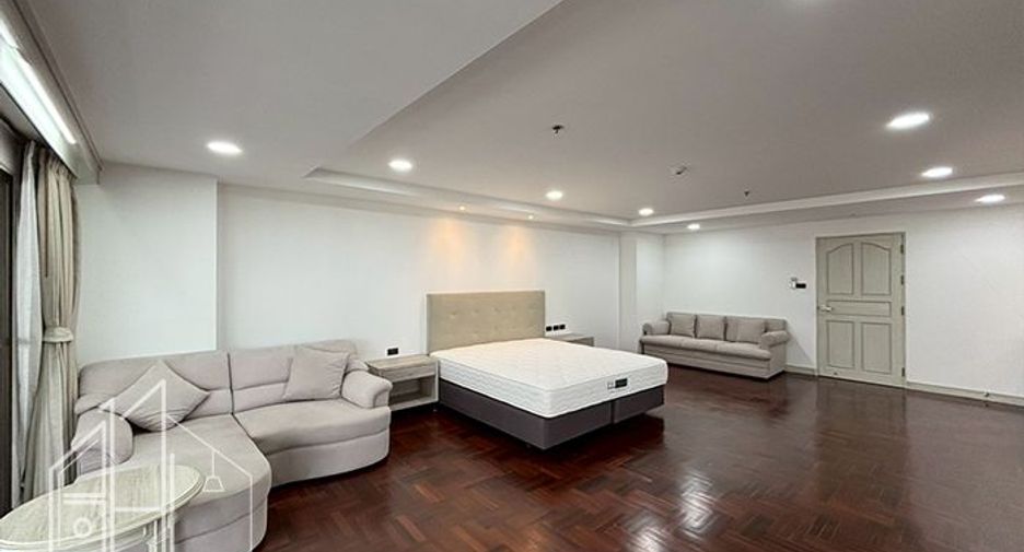 Apartment zur Miete mit 3 Zimmer in Watthana, Bangkok