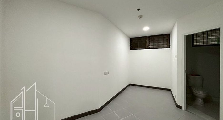 Apartment zur Miete mit 3 Zimmer in Watthana, Bangkok