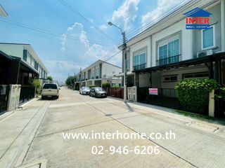 For sale 3 bedrooms townhouse in Nong Khaem, Bangkok