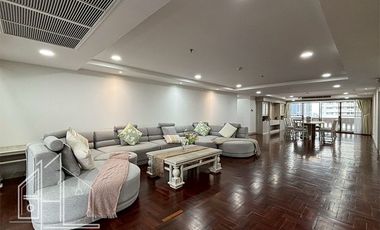 Wohnung zur Miete mit 3 Zimmer in Watthana, Bangkok