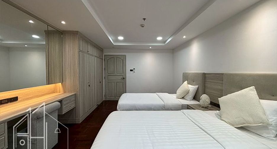 For rent 3 ベッドルーム condo in Watthana, Bangkok