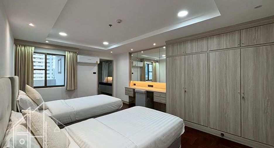 For rent 3 ベッドルーム condo in Watthana, Bangkok