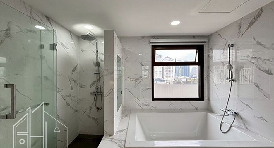 For rent 3 ベッドルーム condo in Watthana, Bangkok