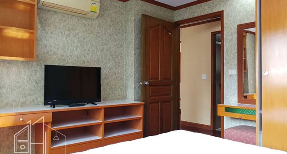 À louer 2 chambres condo à Watthana, Bangkok