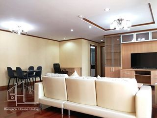 À louer 2 chambres appartement à Watthana, Bangkok