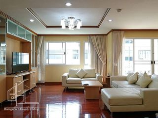 À louer 2 chambres appartement à Watthana, Bangkok