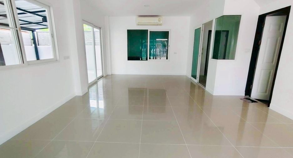 À vendre 3 chambres maison à Lam Luk Ka, Pathum Thani