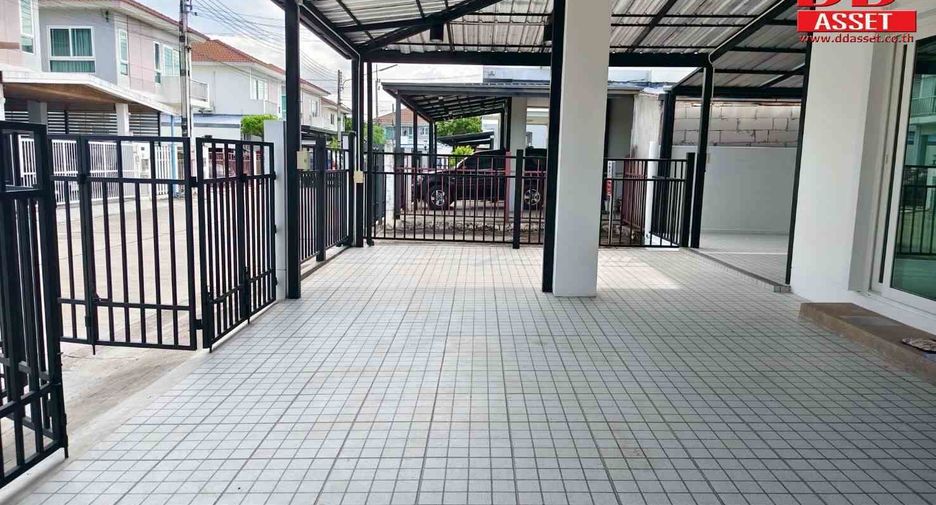 À vendre 3 chambres maison à Lam Luk Ka, Pathum Thani
