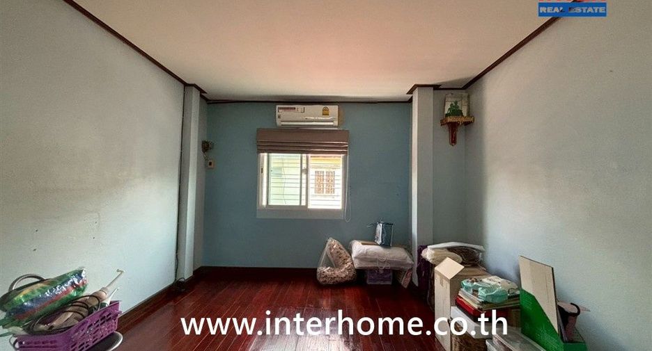 For sale 3 bedrooms house in Sai Mai, Bangkok