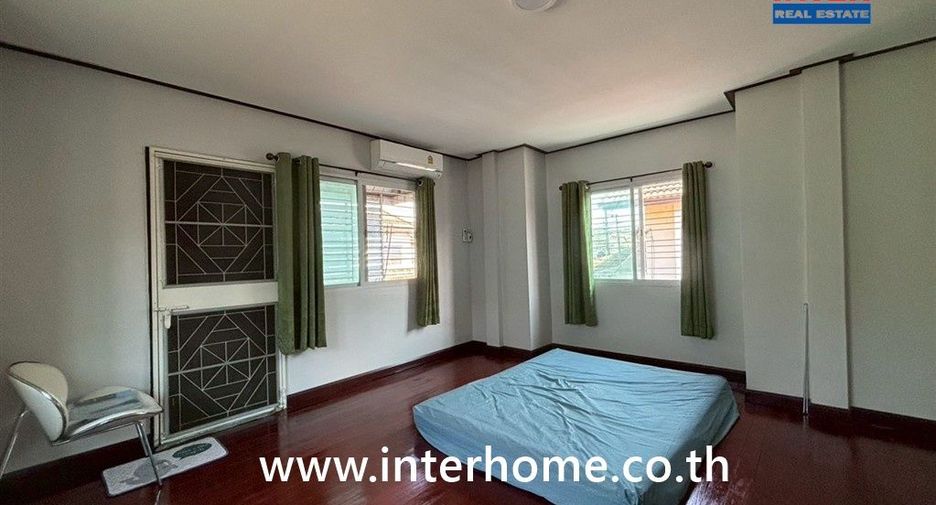 For sale 3 bedrooms house in Sai Mai, Bangkok
