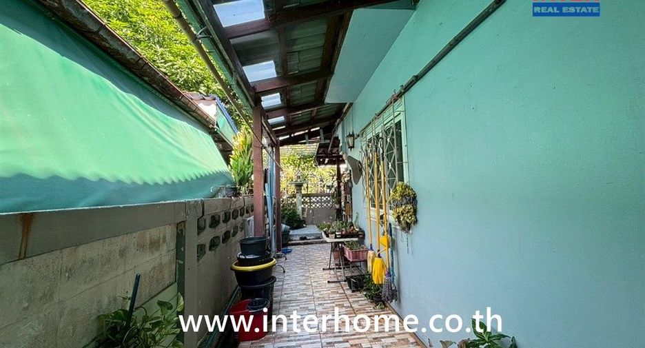 For sale 3 bedrooms house in Sai Mai, Bangkok
