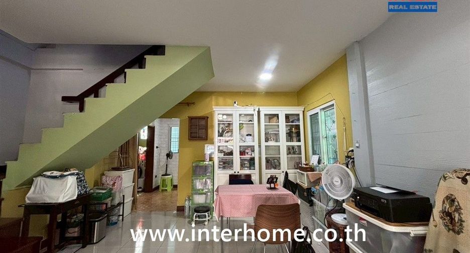 For sale 3 bedrooms house in Sai Mai, Bangkok