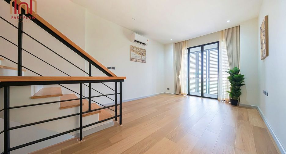 For sale 3 ベッドルーム house in Bang Kapi, Bangkok