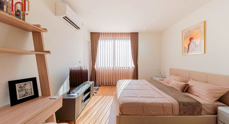 For sale 3 ベッドルーム house in Bang Kapi, Bangkok