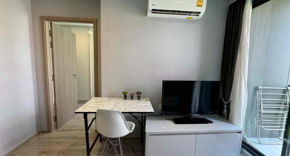 Wohnung zur Miete mit 1 Zimmer in Pathum Wan, Bangkok
