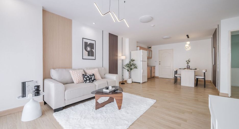 Condo en venta de 2 habitaciones en Suan Luang, Bangkok