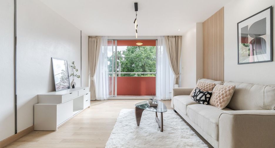 Condo en venta de 2 habitaciones en Suan Luang, Bangkok