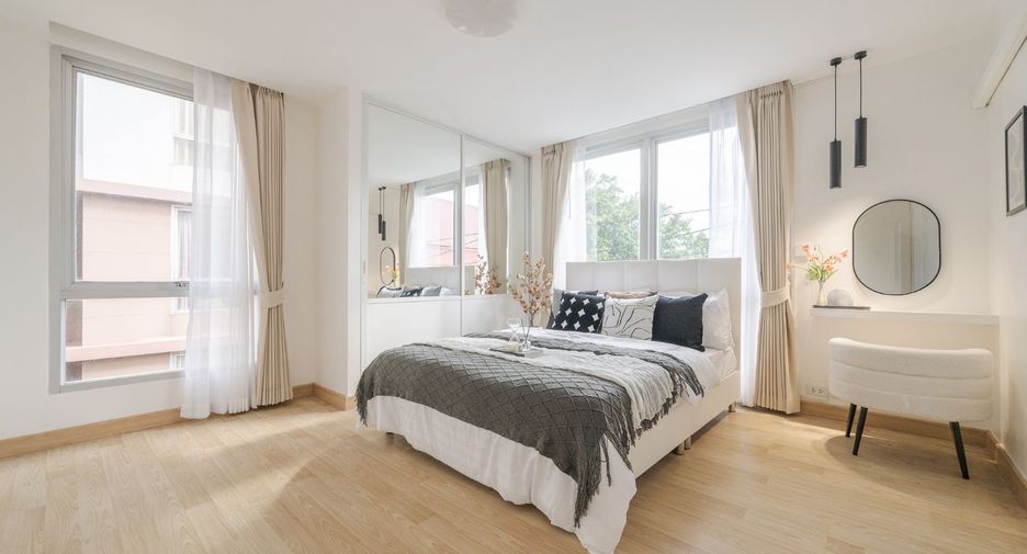 Condo en venta de 2 habitaciones en Suan Luang, Bangkok