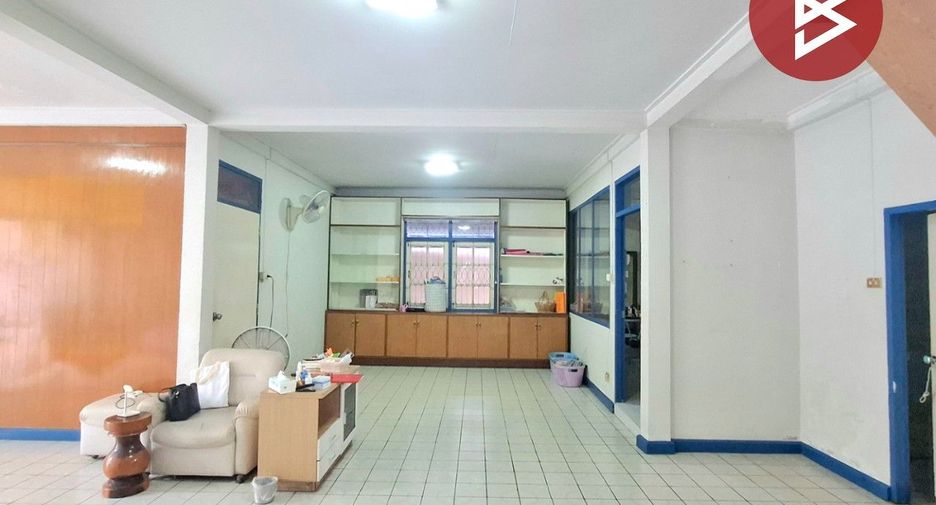 For sale 5 bedrooms house in Mueang Roi Et, Roi Et