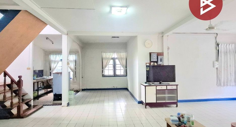For sale 5 bedrooms house in Mueang Roi Et, Roi Et