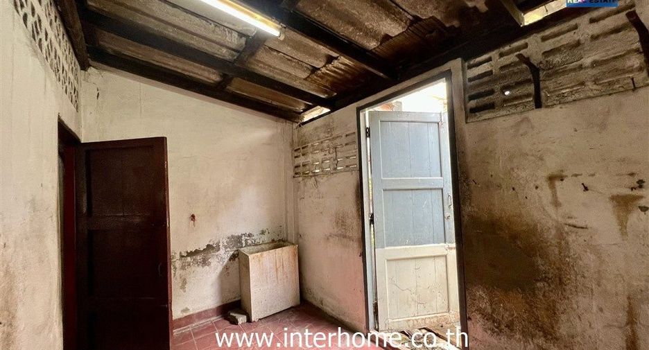 Gewerbefläche zum Kauf mit 2 Zimmer in Bang Kho Laem, Bangkok