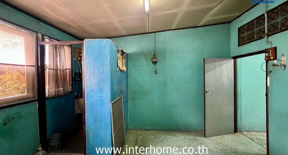 Gewerbefläche zum Kauf mit 2 Zimmer in Bang Kho Laem, Bangkok