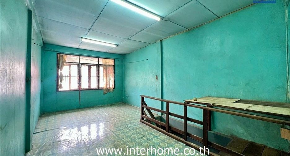 Gewerbefläche zum Kauf mit 2 Zimmer in Bang Kho Laem, Bangkok